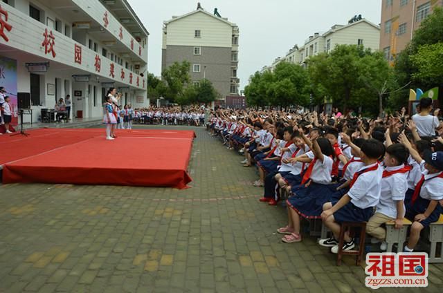 颍上县管仲小学:红领巾心向党,祖国发展我成长